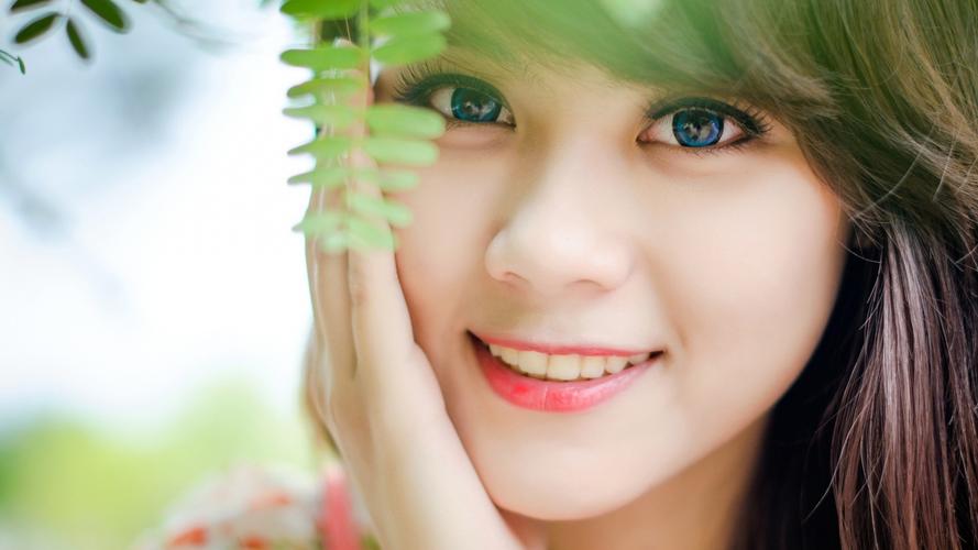 高温炙烤下，别让老人困在 “舍不得” 里